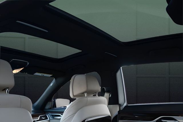 2020 BMW 7 Series 750i xDrive - 23032441 - 25