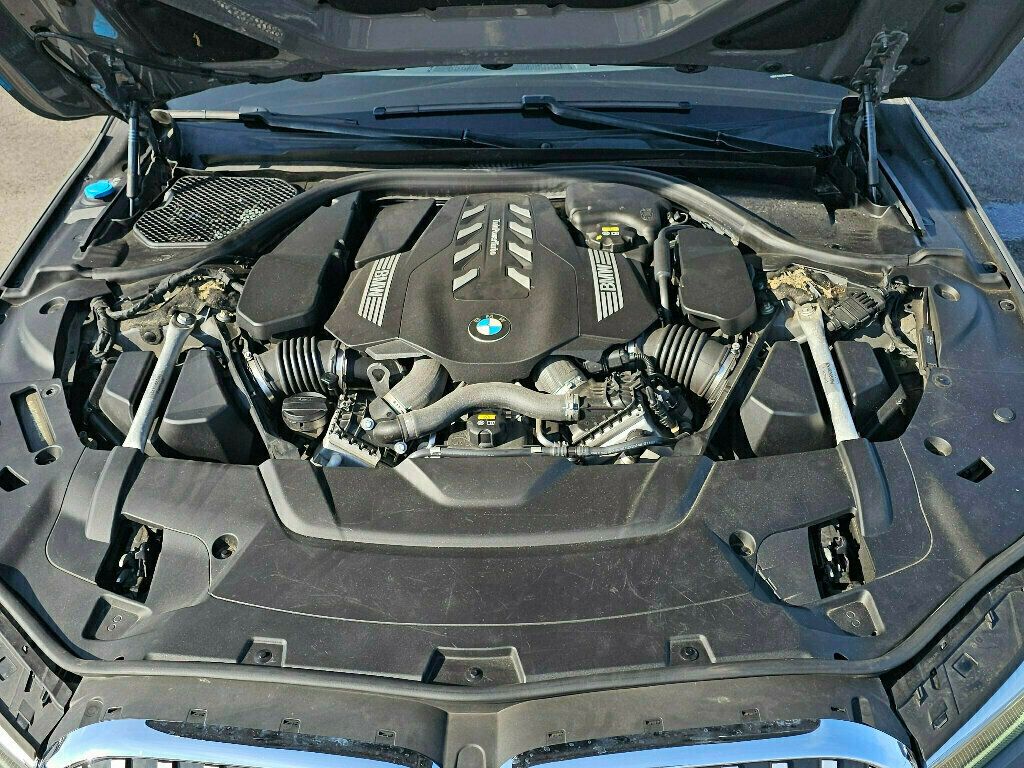 2020 BMW 7 Series 750i xDrive - 22980943 - 55