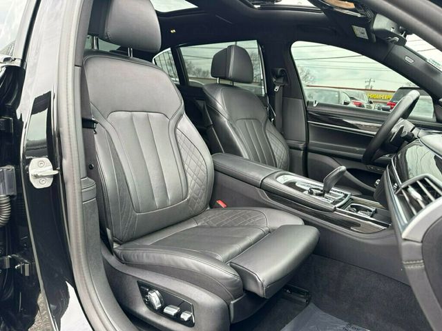 2020 BMW 7 Series 750i xDrive - 23011935 - 13