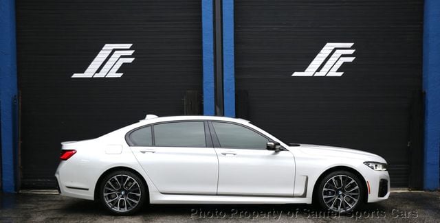 2020 BMW 7 Series M760i xDrive - 22974964 - 0