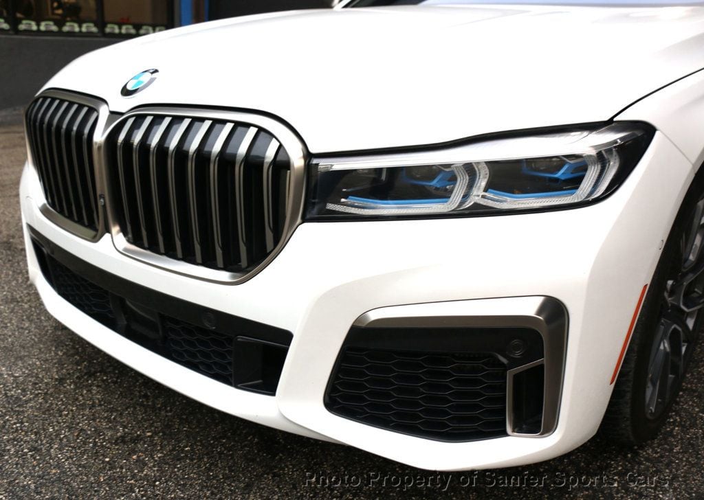 2020 BMW 7 Series M760i xDrive - 22974964 - 11