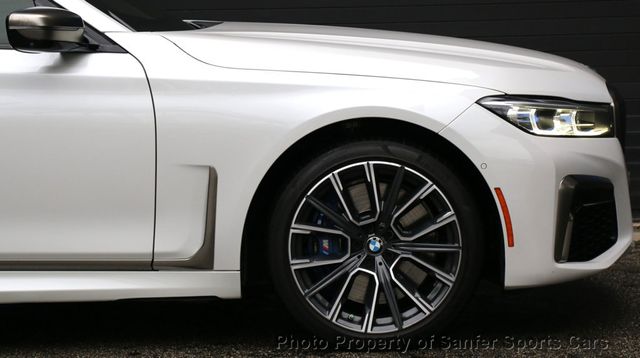 2020 BMW 7 Series M760i xDrive - 22974964 - 16