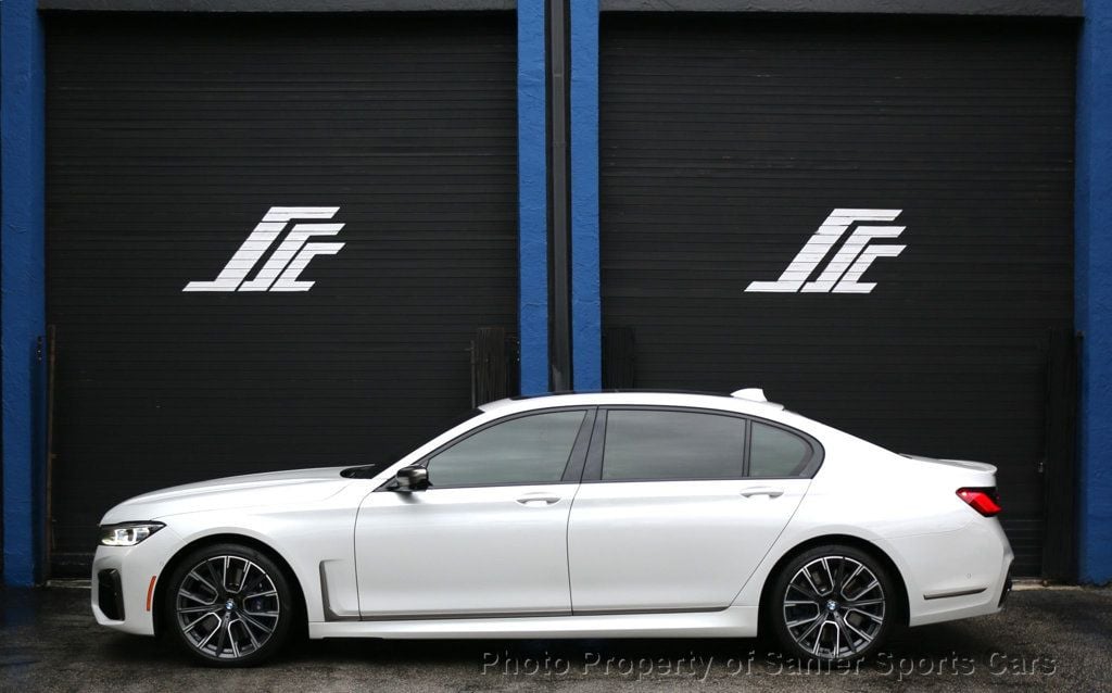 2020 BMW 7 Series M760i xDrive - 22974964 - 1