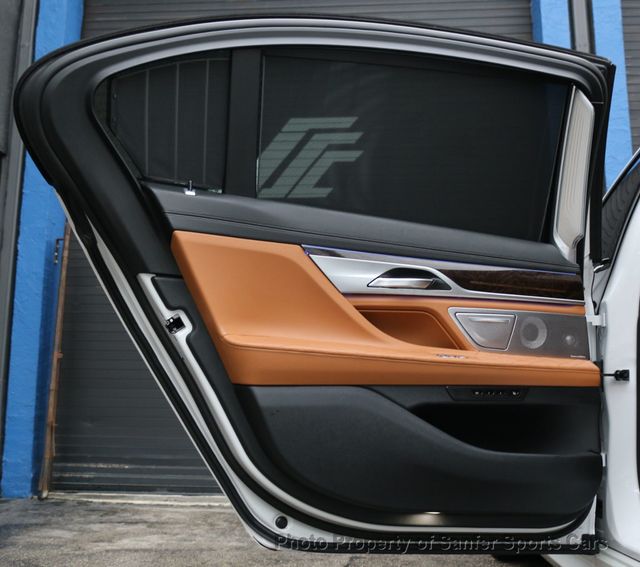 2020 BMW 7 Series M760i xDrive - 22974964 - 22