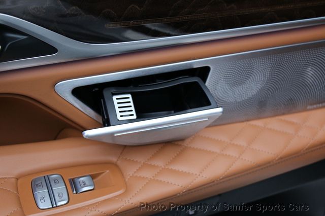2020 BMW 7 Series M760i xDrive - 22974964 - 37