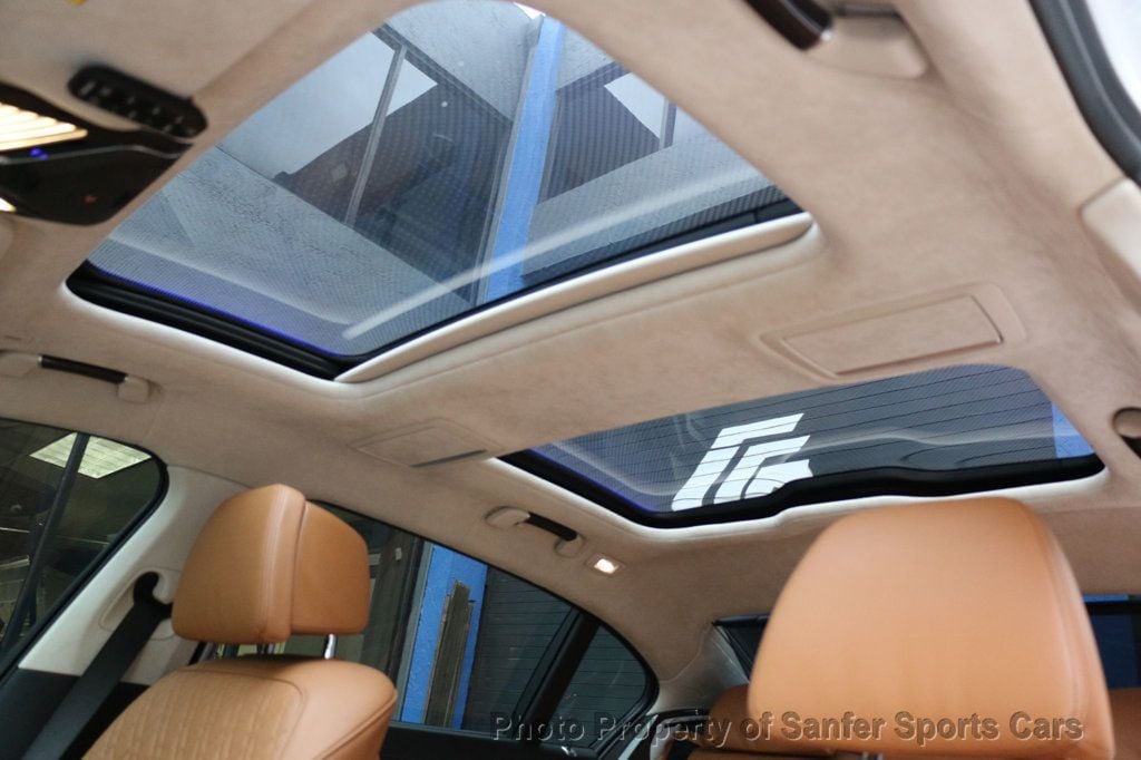 2020 BMW 7 Series M760i xDrive - 22974964 - 44