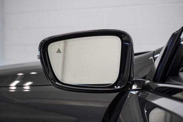 2020 BMW 8 Series 840i - 22939752 - 16