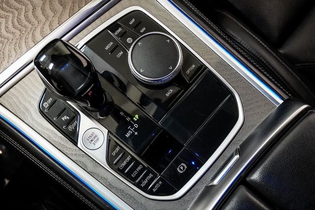 2020 BMW 8 Series 840i - 22939752 - 35