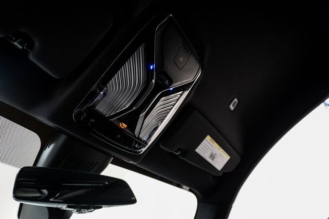 2020 BMW 8 Series 840i - 22939752 - 36