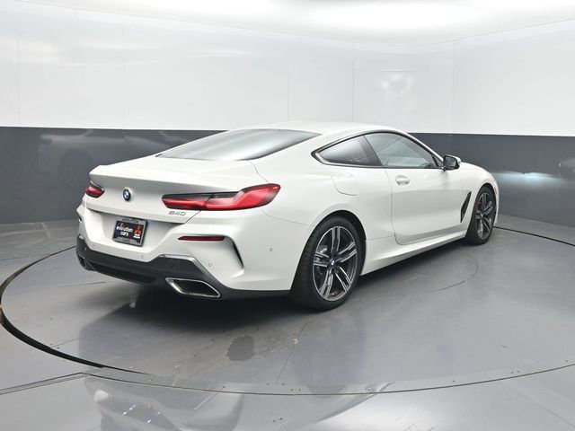 2020 BMW 8 Series 840i - 23046133 - 32