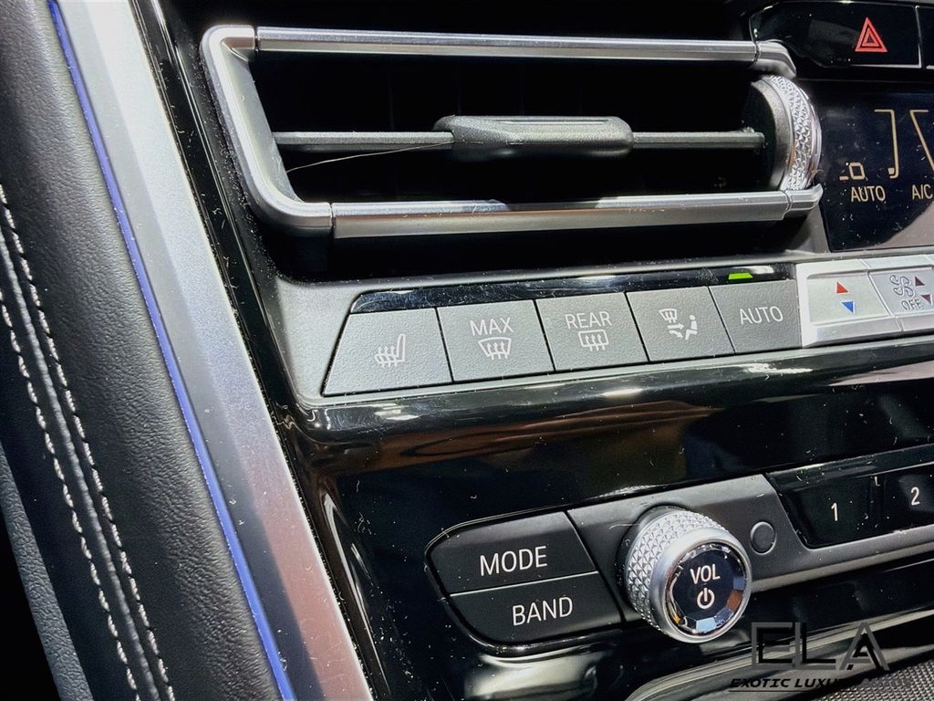 2020 BMW 8 Series 840i - 23070751 - 21