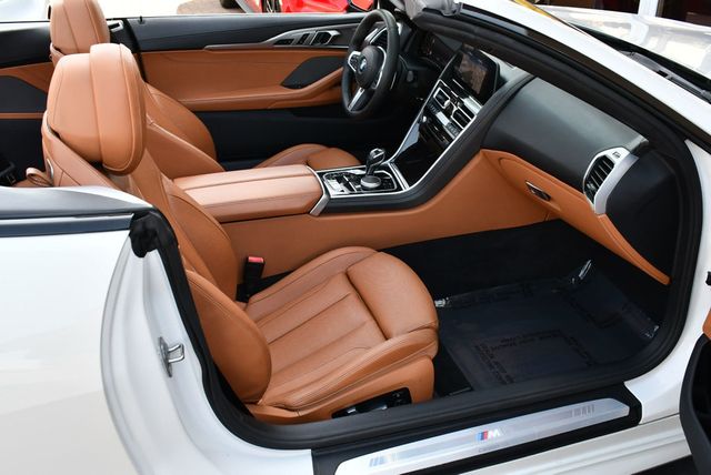 2020 BMW 8 Series 840i Convertible W/M Sport, Comfort Seating & Driving Assistance - 22826528 - 18