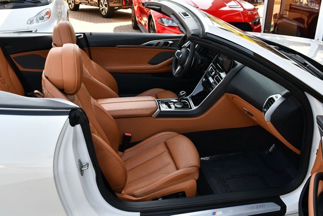 2020 BMW 8 Series 840i Convertible W/M Sport, Comfort Seating & Driving Assistance - 22826528 - 60