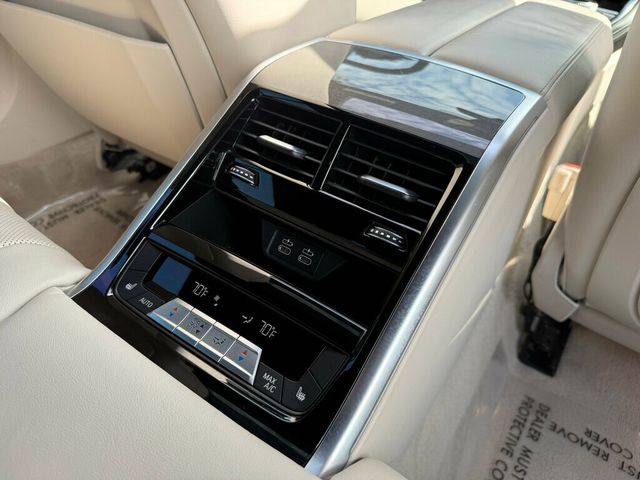 2020 BMW 8 Series 840i xDrive Gran Coupe - 23001824 - 27
