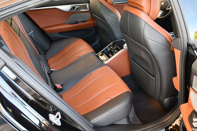 2020 BMW 8 Series 840i xDrive Gran Coupe W/M Sport and Comfort Seating Packages - 22047902 - 17