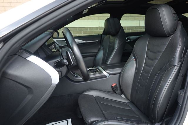 2020 BMW 8 Series M850i - 23080272 - 17