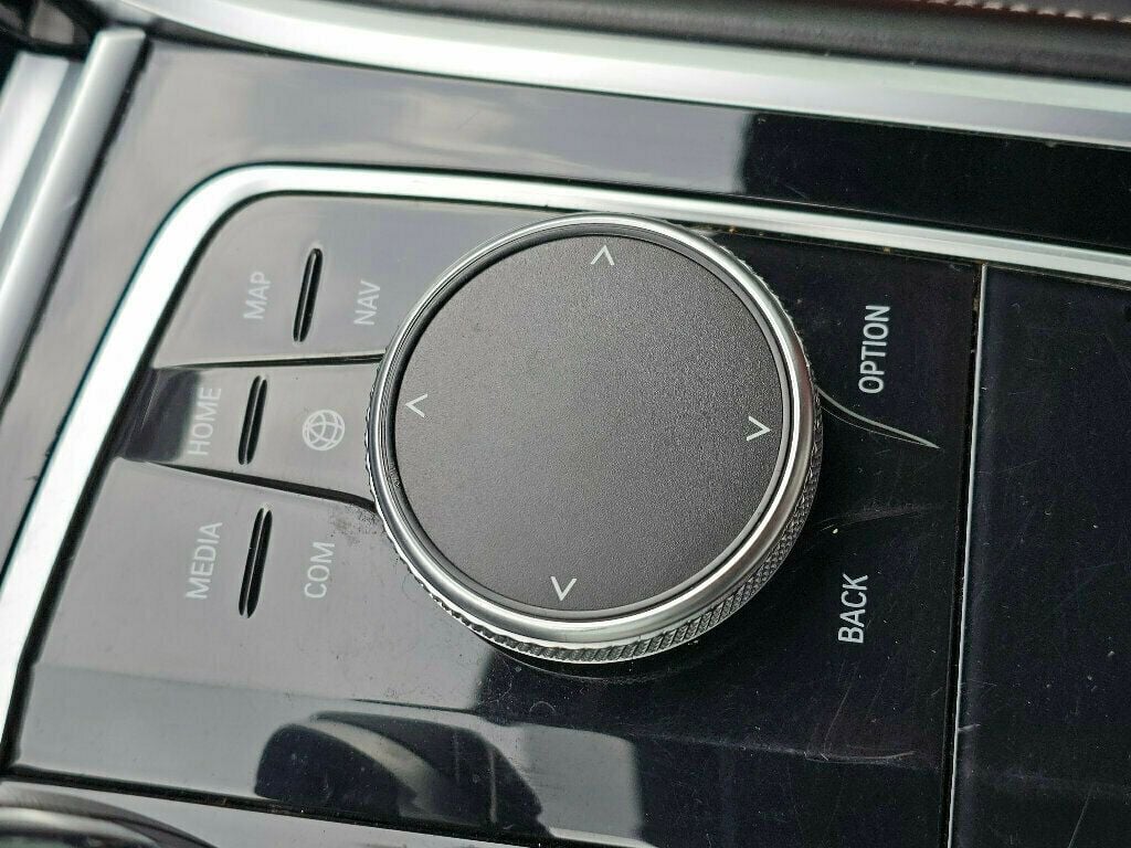 2020 BMW 8 Series M850i xDrive - 22978314 - 32