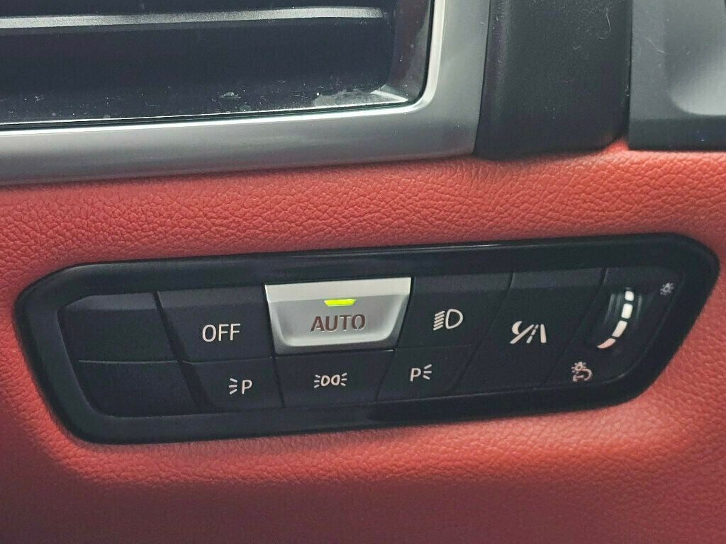 2020 BMW 8 Series M850i xDrive - 22978314 - 35