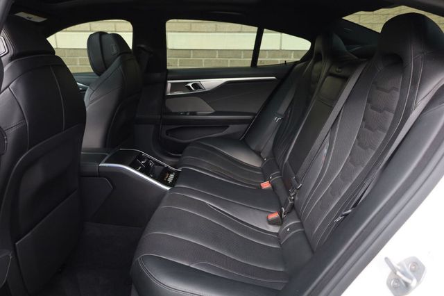 2020 BMW 8-Series M850xi Grn Coupe - 23080272 - 24