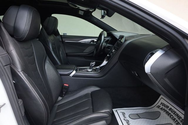 2020 BMW 8-Series M850xi Grn Coupe - 23080272 - 31