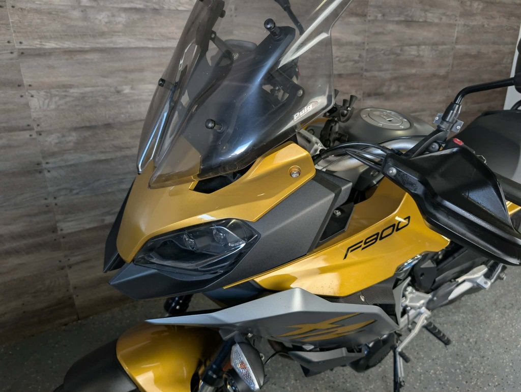 2020 BMW F 900 XR SUPER CLEAN! - 23018465 - 14