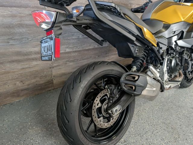 2020 BMW F 900 XR SUPER CLEAN! - 23018465 - 4