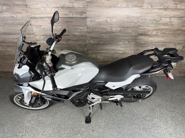 2020 BMW F 900 XR SUPER CLEAN! - 23057574 - 15