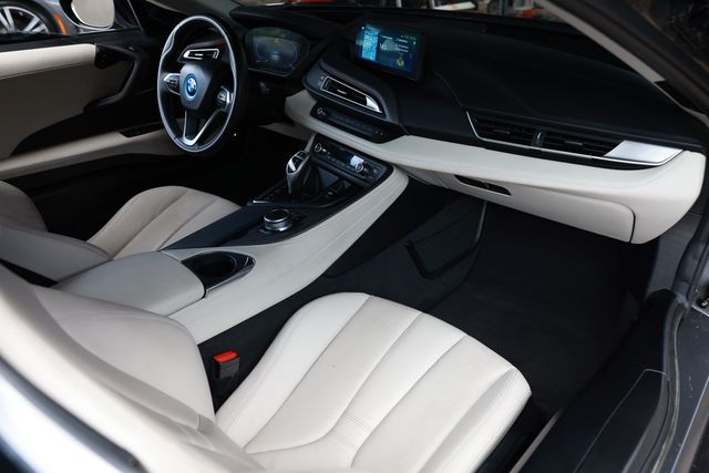 2020 BMW i8  - 23050017 - 20