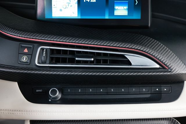 2020 BMW i8  - 23050017 - 35