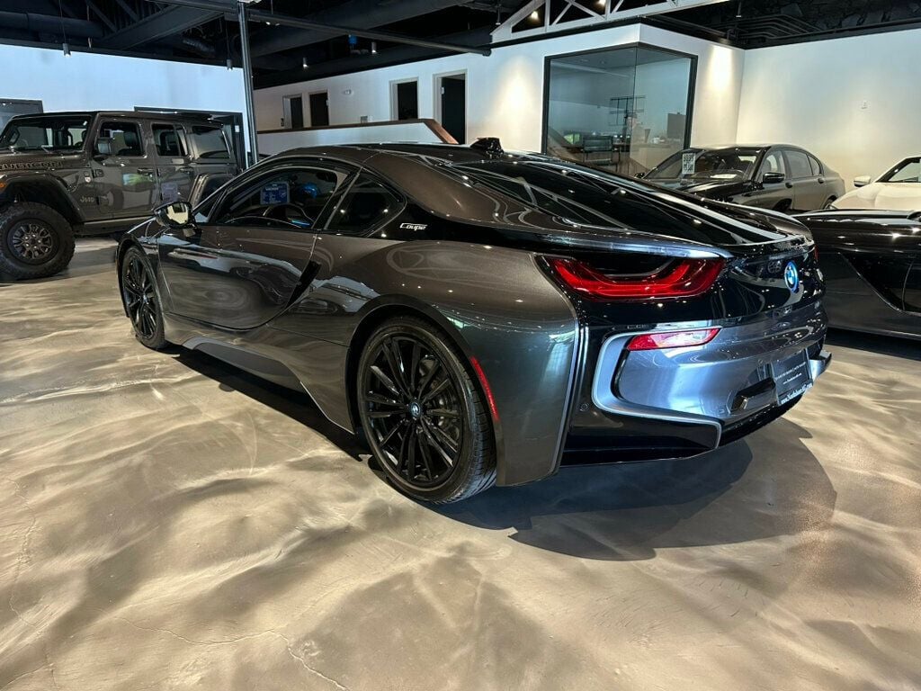 2020 BMW i8 Coupe/LocalTrade/360Cam/NAV/LaneKeep/CollisionAvoidance/HtdSeats - 22580991 - 2