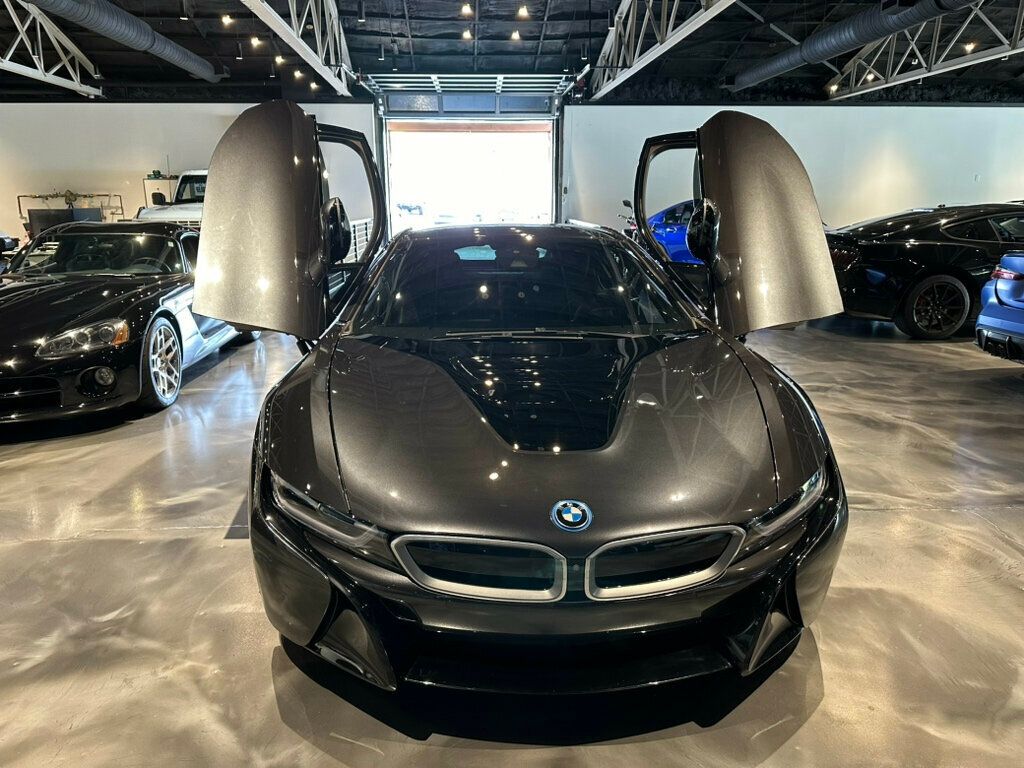 2020 BMW i8 Coupe/LocalTrade/360Cam/NAV/LaneKeep/CollisionAvoidance/HtdSeats - 22580991 - 8