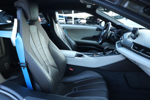 2020 BMW i8 Coupe with Tera World Package - 22936119 - 22