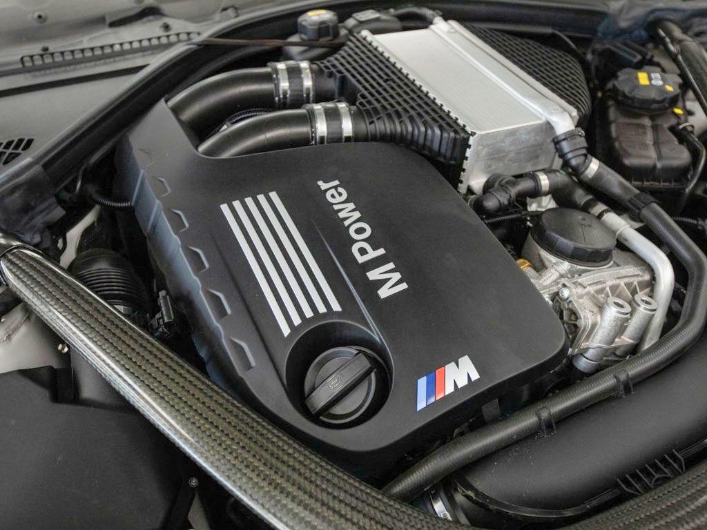 BMW M2 photo 8