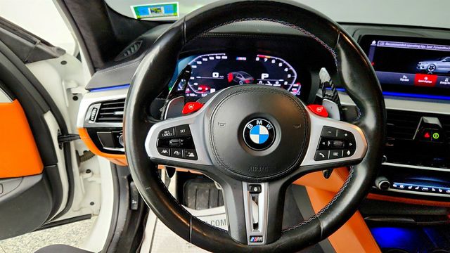 2020 BMW M5 Sedan w/ Executive Pkg, Full Merino Leather and Bowers & Wilkins - 22969109 - 17