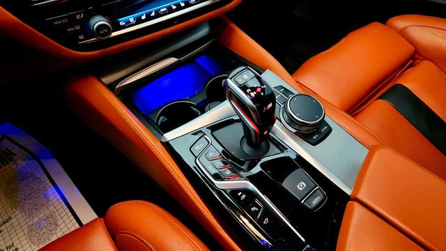 2020 BMW M5 Sedan w/ Executive Pkg, Full Merino Leather and Bowers & Wilkins - 22969109 - 20