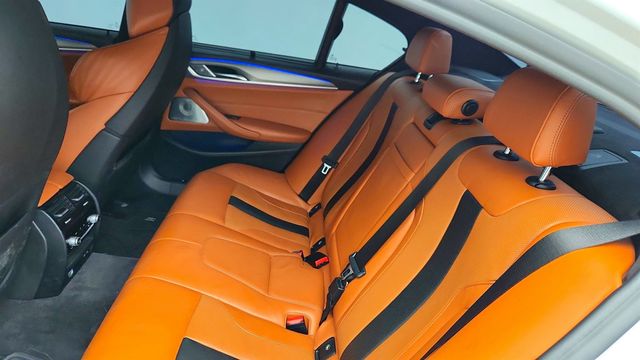 2020 BMW M5 Sedan w/ Executive Pkg, Full Merino Leather and Bowers & Wilkins - 22969109 - 27