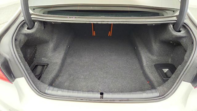 2020 BMW M5 Sedan w/ Executive Pkg, Full Merino Leather and Bowers & Wilkins - 22969109 - 28