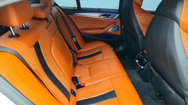 2020 BMW M5 Sedan w/ Executive Pkg, Full Merino Leather and Bowers & Wilkins - 22969109 - 29