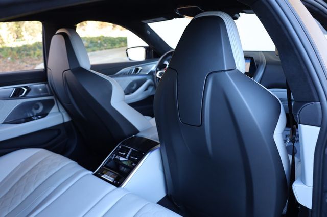 2020 BMW M8  - 22958240 - 19