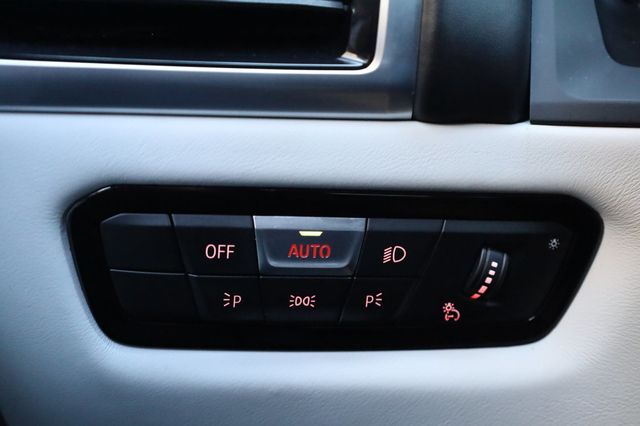 2020 BMW M8  - 22958240 - 31