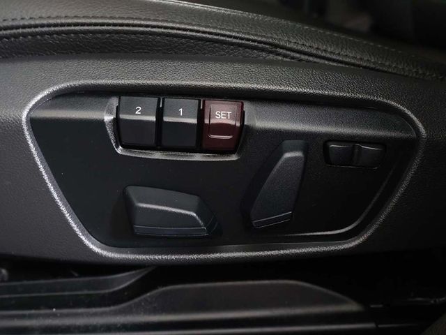 2020 BMW X1 xDrive28i Sports Activity Vehicle - 22976484 - 31