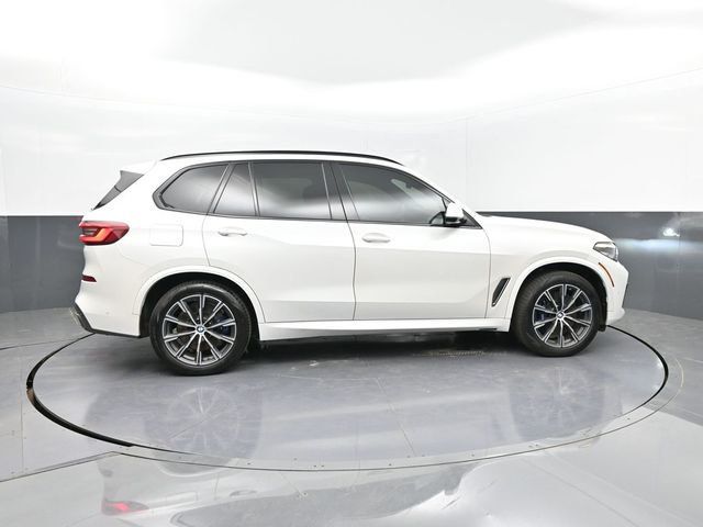 2020 BMW X5 M50i Sports Activity Vehicle - 23078235 - 31
