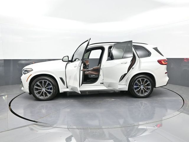 2020 BMW X5 M50i Sports Activity Vehicle - 23078235 - 37