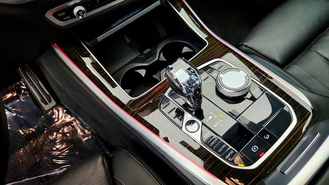 2020 BMW X5 M50i Sports Activity Vehicle w/ Driving Pro, Laserlight & HUD - 23089182 - 16