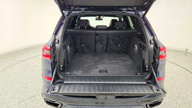 2020 BMW X5 M50i Sports Activity Vehicle w/ Driving Pro, Laserlight & HUD - 23089182 - 21