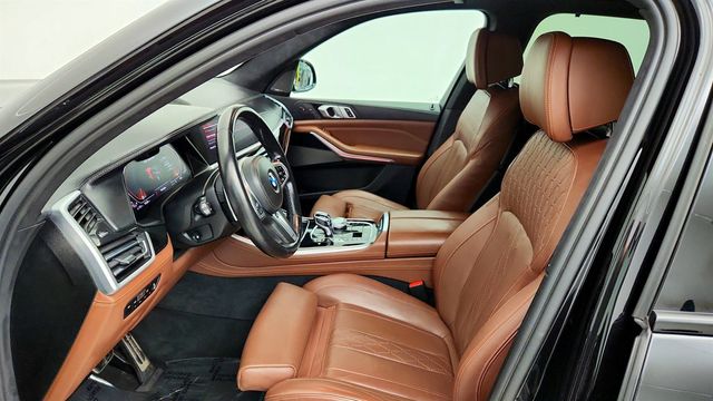 2020 BMW X5 M50i Sports Activity Vehicle w/ Executive Pkg & Merino Leather - 23068806 - 20
