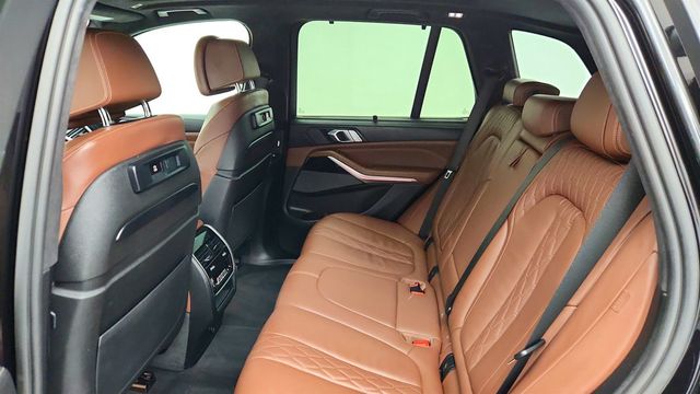 2020 BMW X5 M50i Sports Activity Vehicle w/ Executive Pkg & Merino Leather - 23068806 - 21