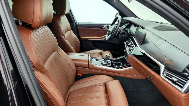 2020 BMW X5 M50i Sports Activity Vehicle w/ Executive Pkg & Merino Leather - 23068806 - 24