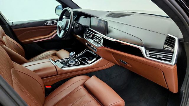 2020 BMW X5 M50i Sports Activity Vehicle w/ Executive Pkg & Merino Leather - 23068806 - 25