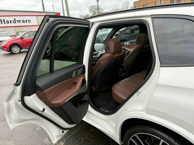 2020 BMW X5 MSRP$73570/M-Sport Pkg/Park Assist Pkg/Blind Spot/Pano Roof/NAV - 22968994 - 26